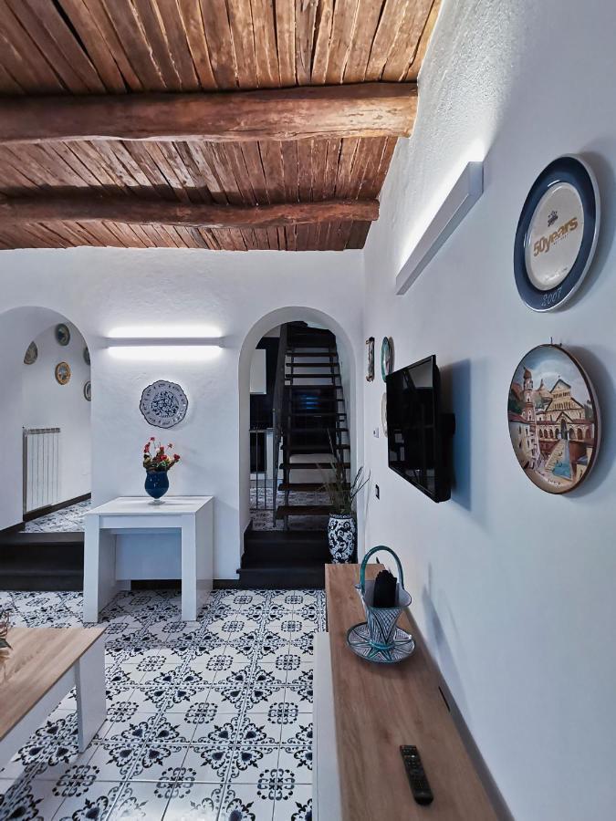 Casagiugiu Villa Vietri Bagian luar foto